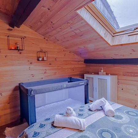 Le Chalet Saint-Pardoux-la-Riviere ภายนอก รูปภาพ