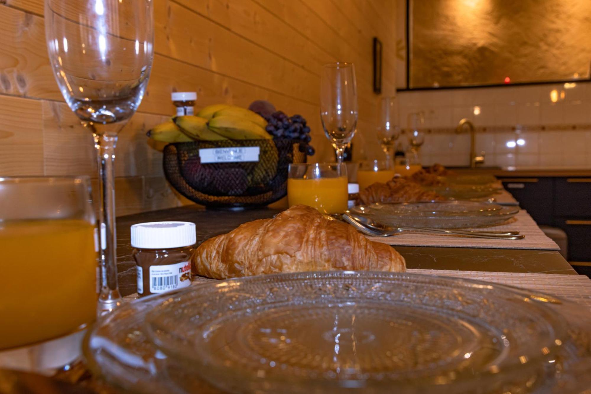 Le Chalet Saint-Pardoux-la-Riviere ภายนอก รูปภาพ