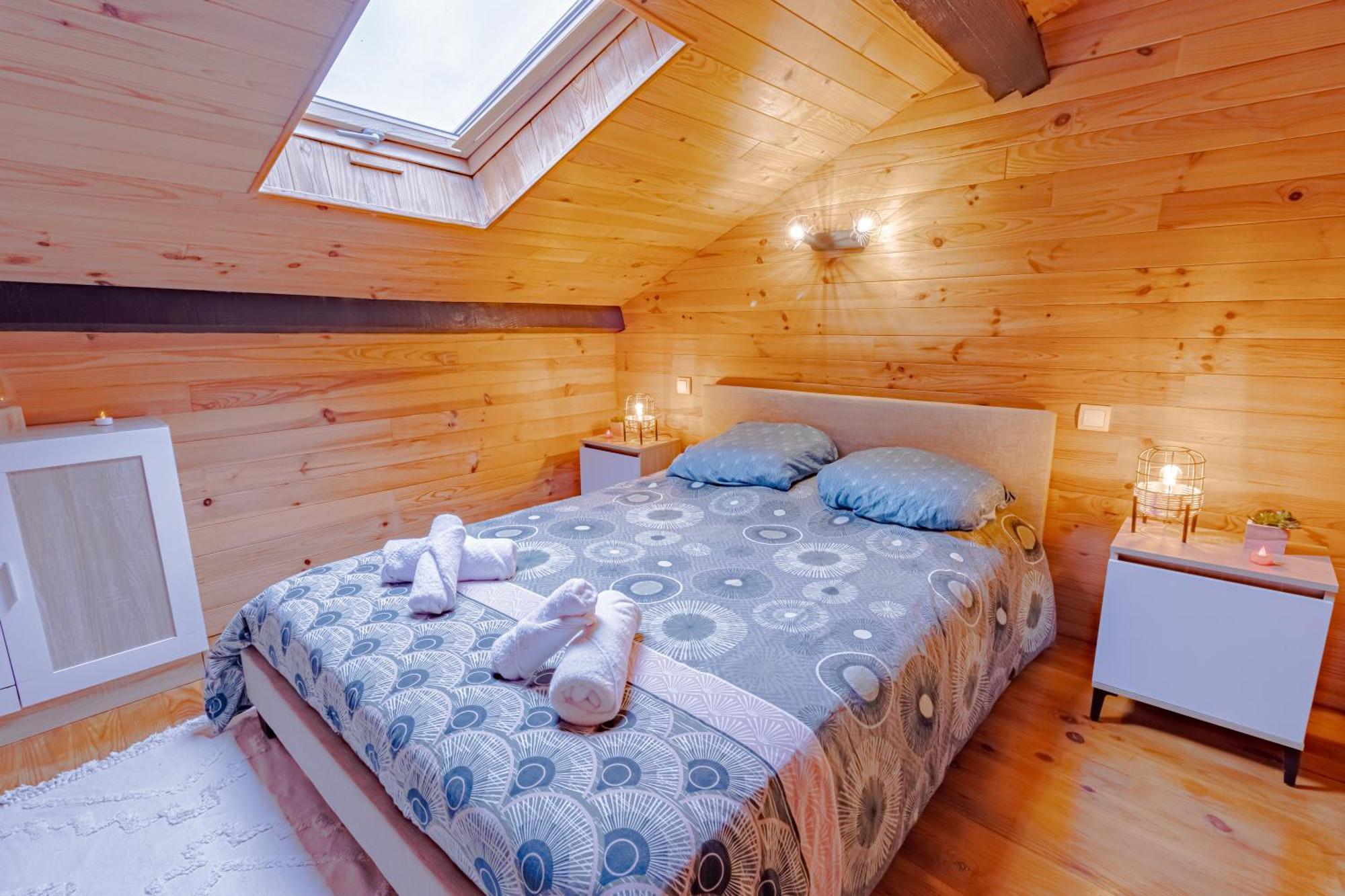 Le Chalet Saint-Pardoux-la-Riviere ภายนอก รูปภาพ