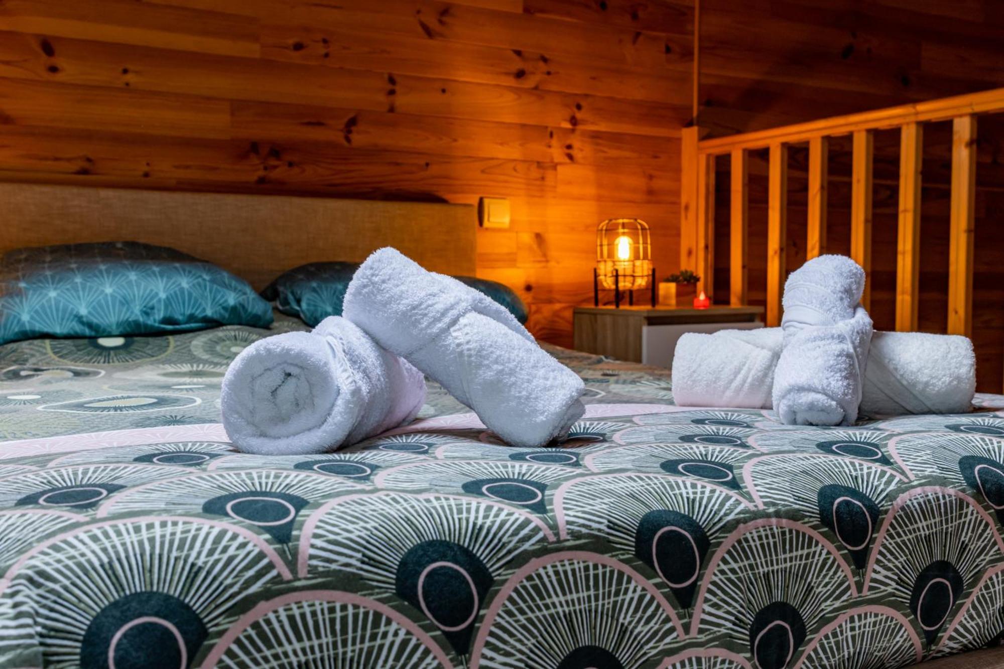 Le Chalet Saint-Pardoux-la-Riviere ภายนอก รูปภาพ