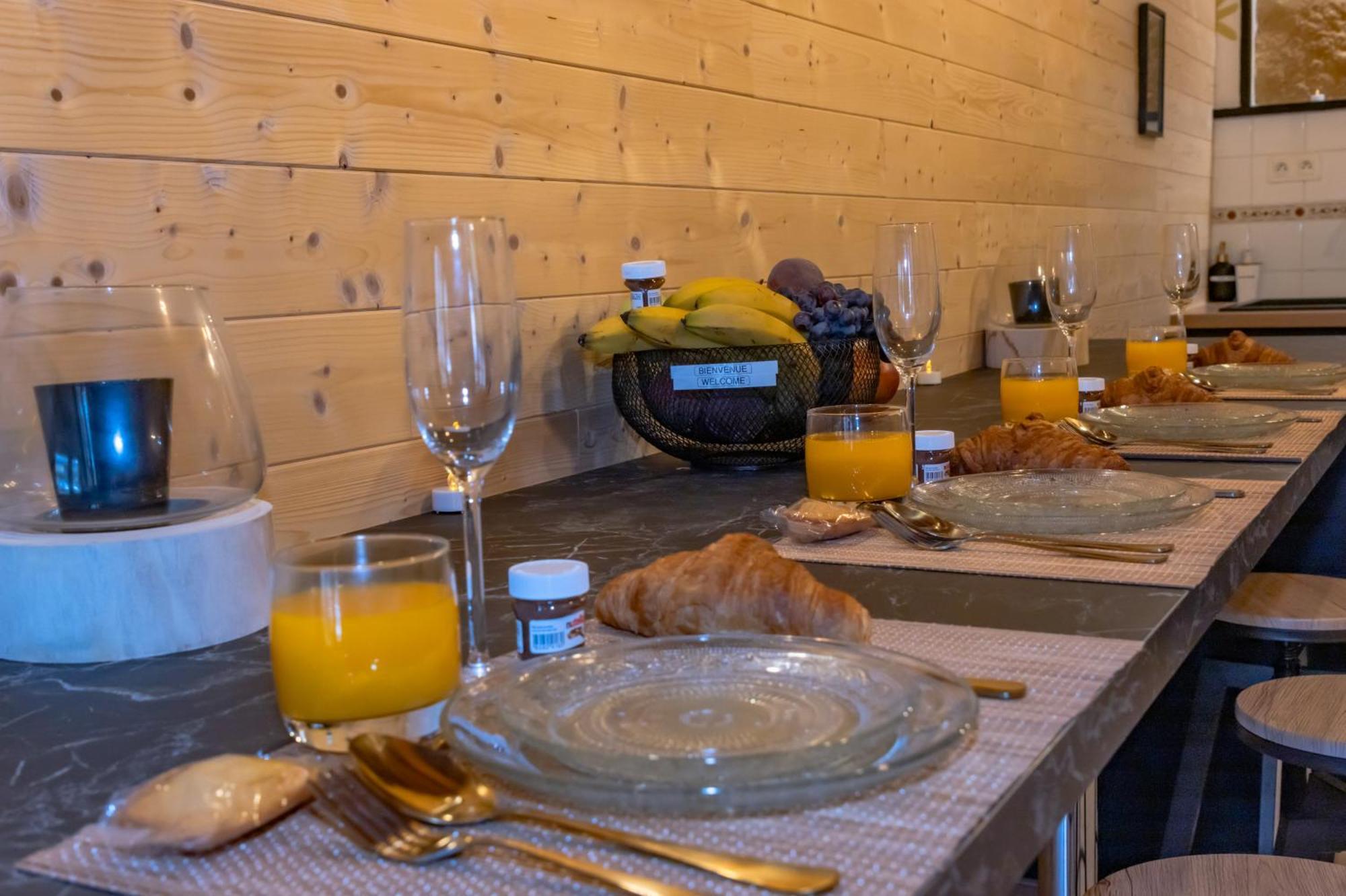 Le Chalet Saint-Pardoux-la-Riviere ภายนอก รูปภาพ