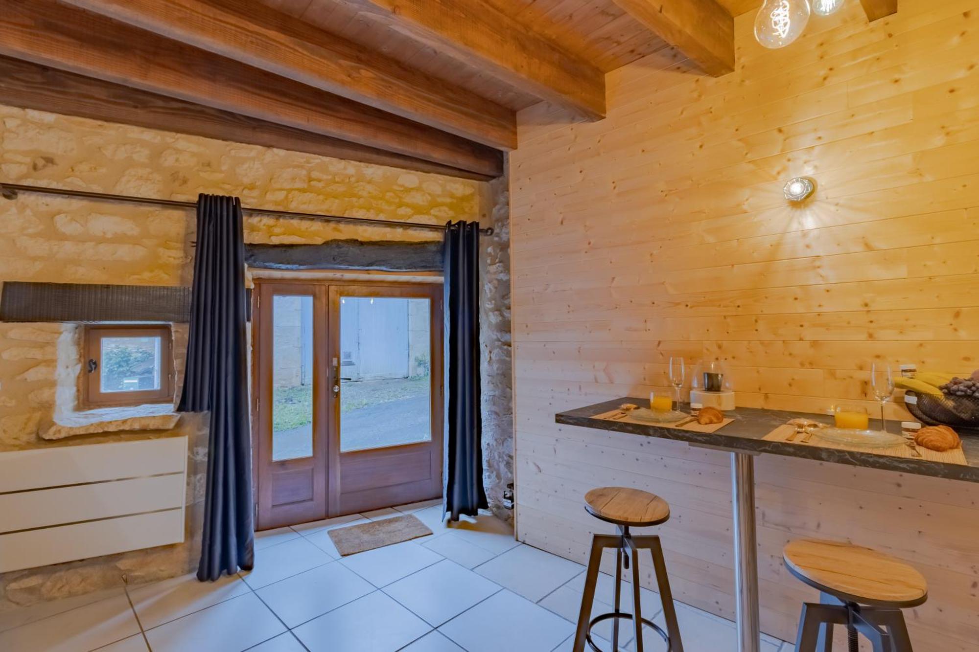 Le Chalet Saint-Pardoux-la-Riviere ภายนอก รูปภาพ